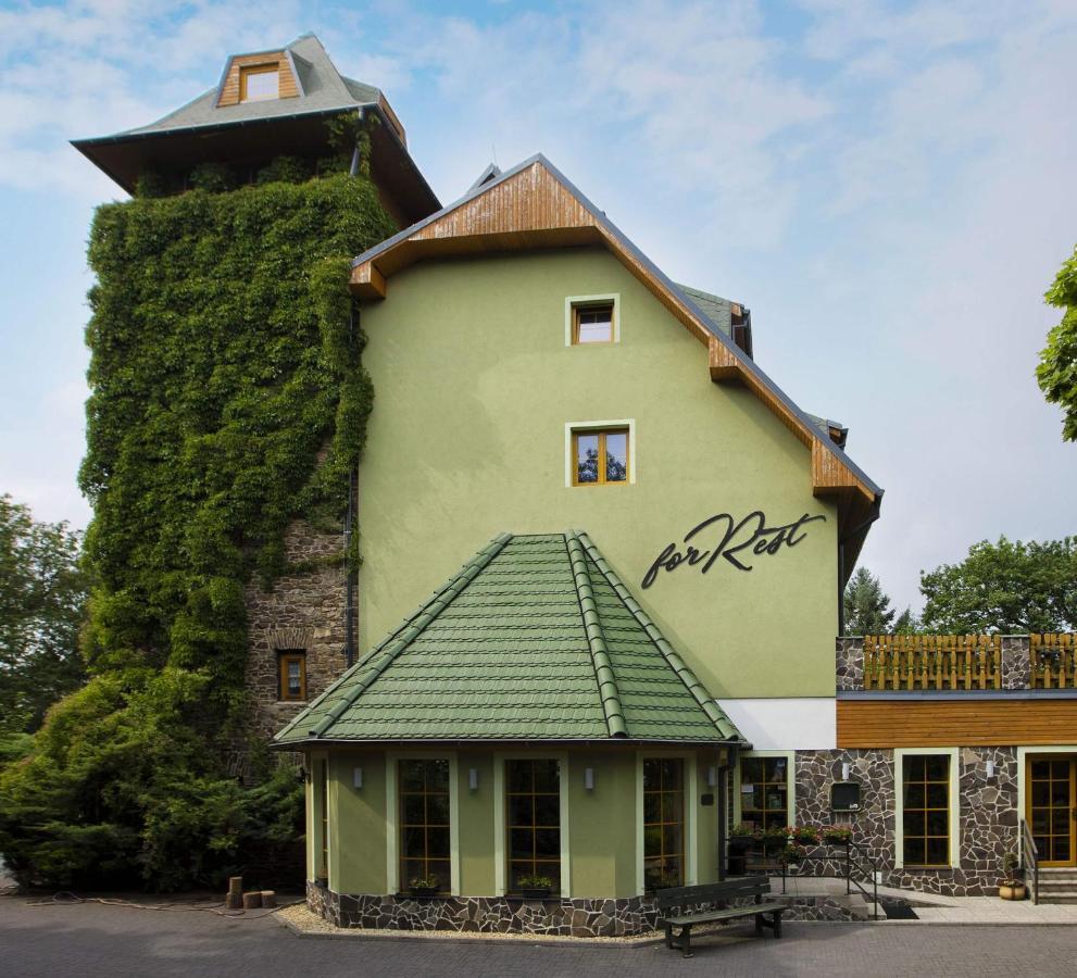 Forrest Hotel Chomutov Luaran gambar