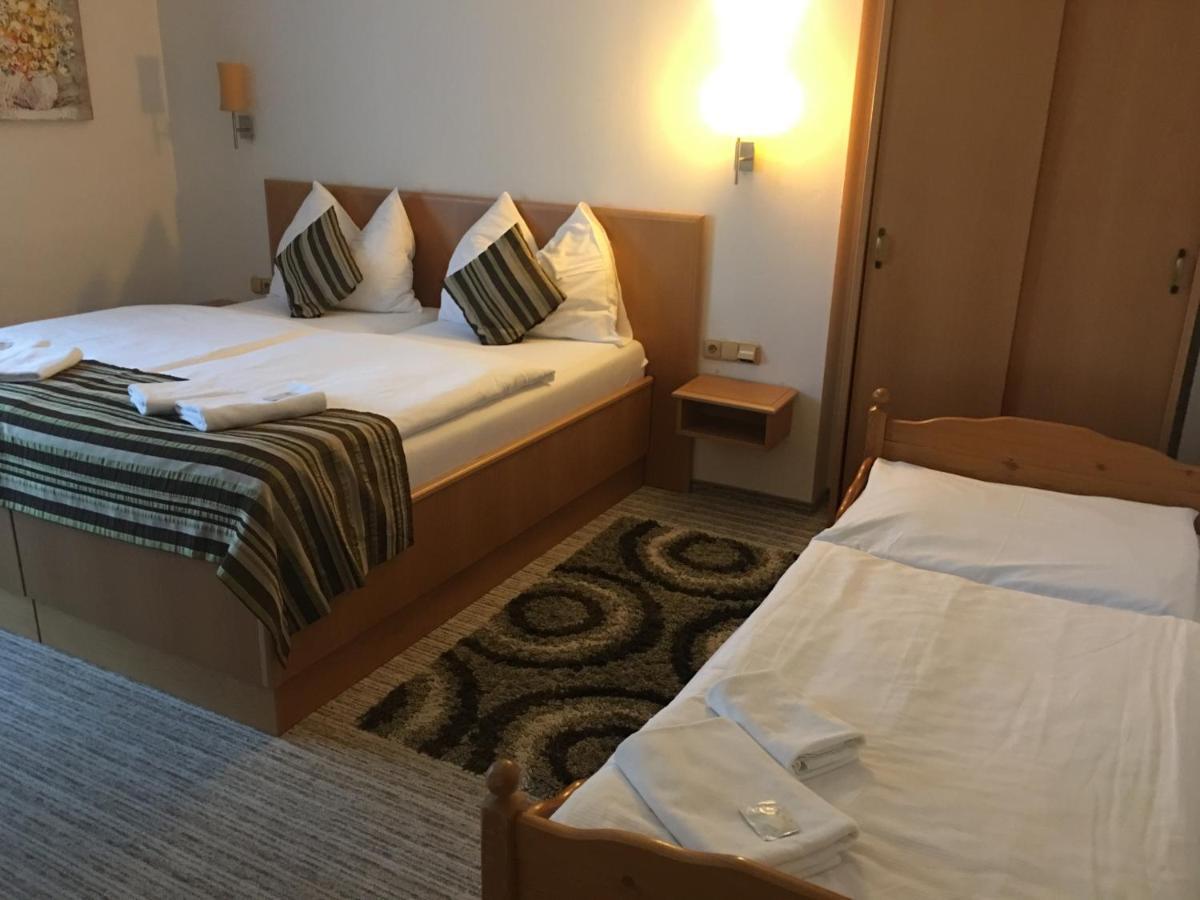 Forrest Hotel Chomutov Luaran gambar
