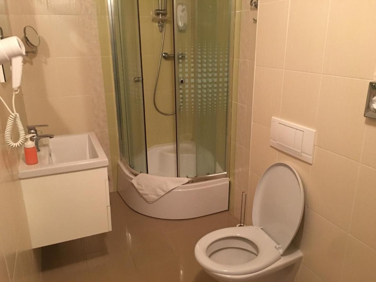 Forrest Hotel Chomutov Luaran gambar